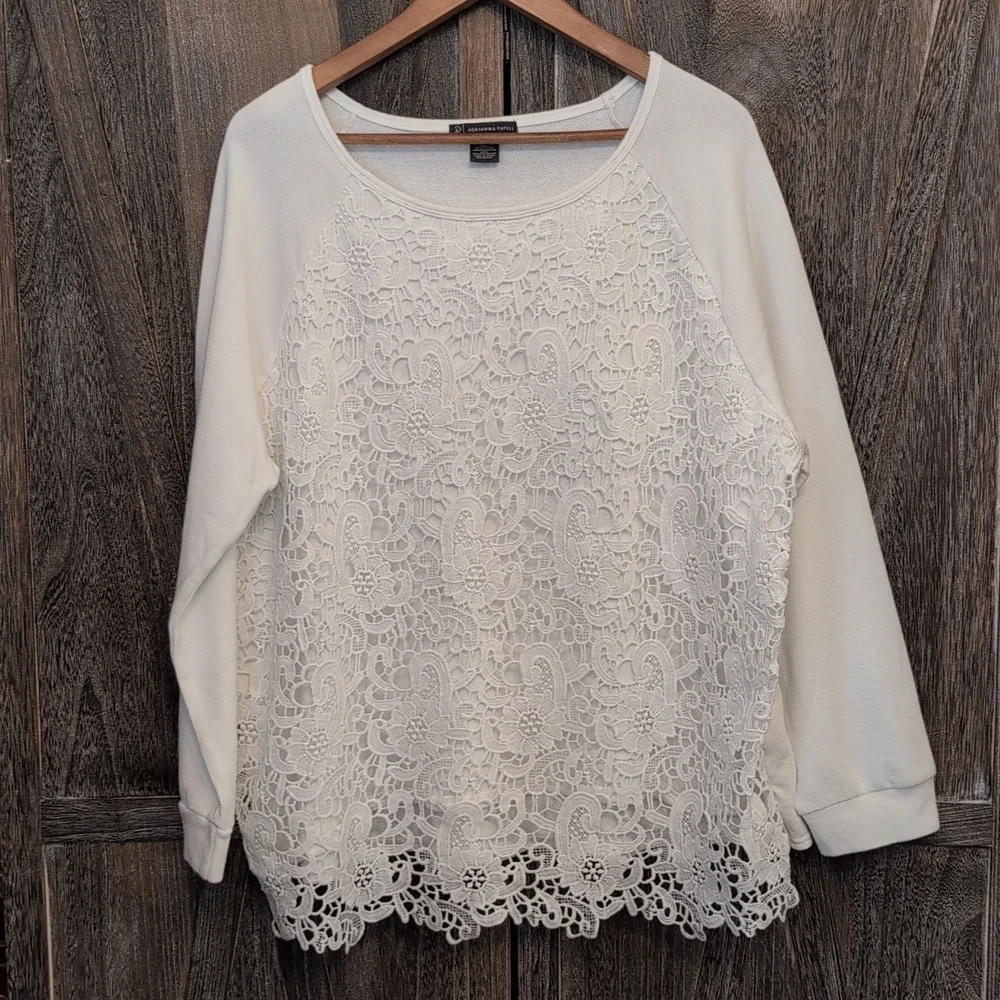 Women's Adrianna Papell white lace overlay shirt size XXL